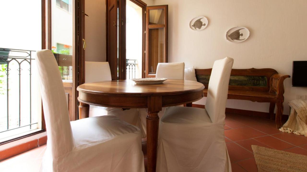 Roma 46 Apartment Alghero Ngoại thất bức ảnh