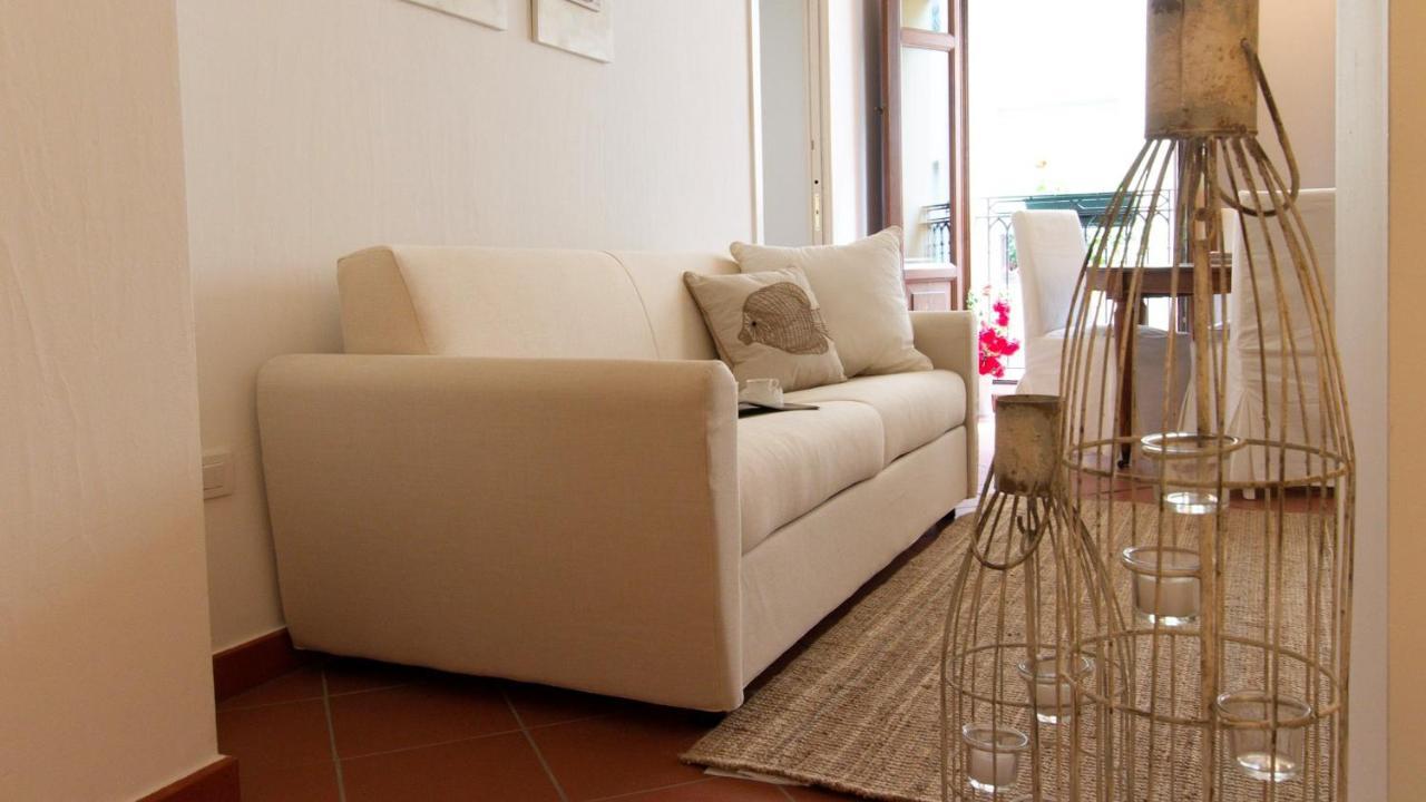 Roma 46 Apartment Alghero Ngoại thất bức ảnh