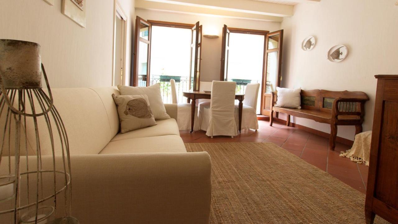 Roma 46 Apartment Alghero Ngoại thất bức ảnh